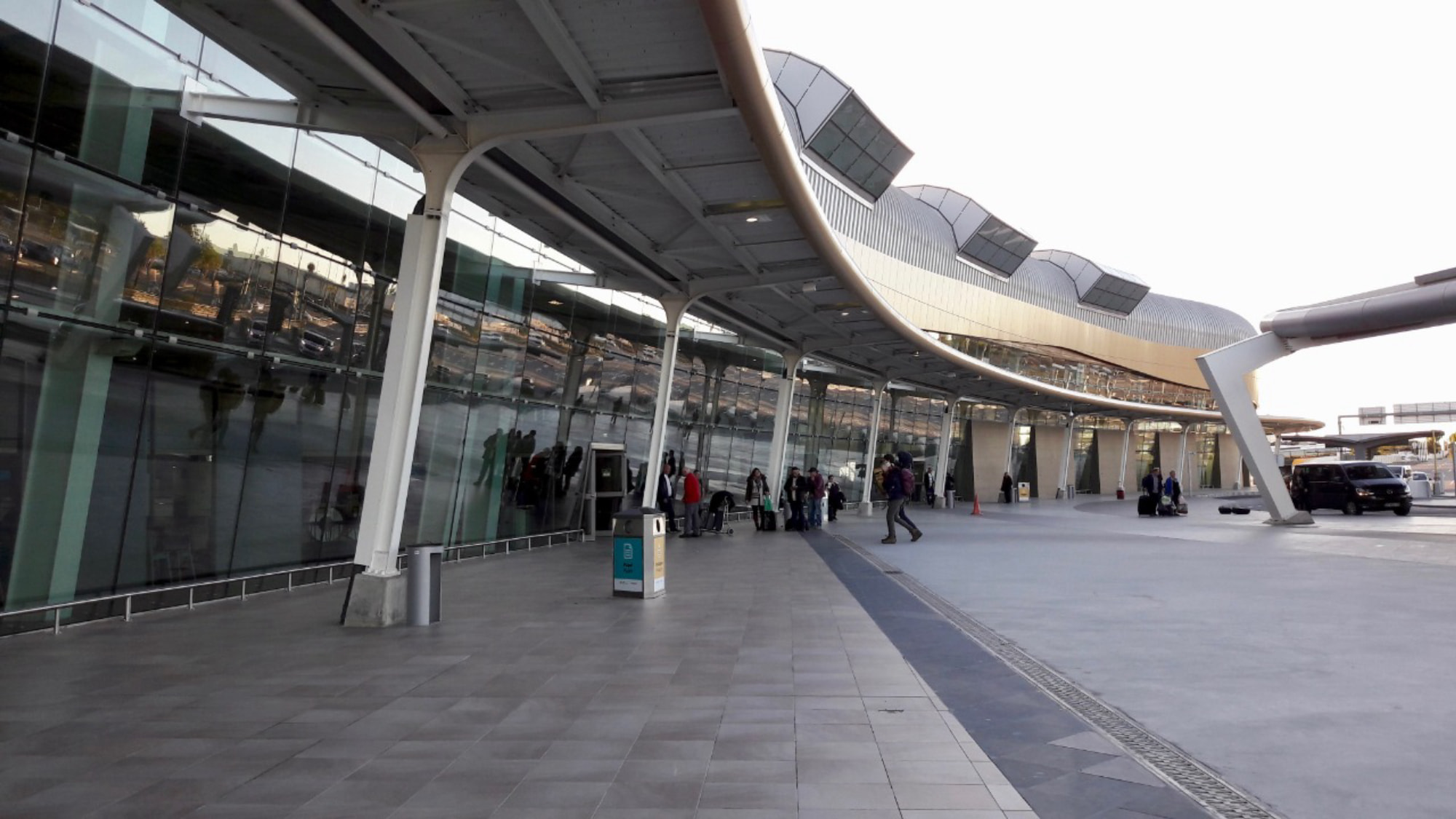 Faro Airport, Portugal Mozio